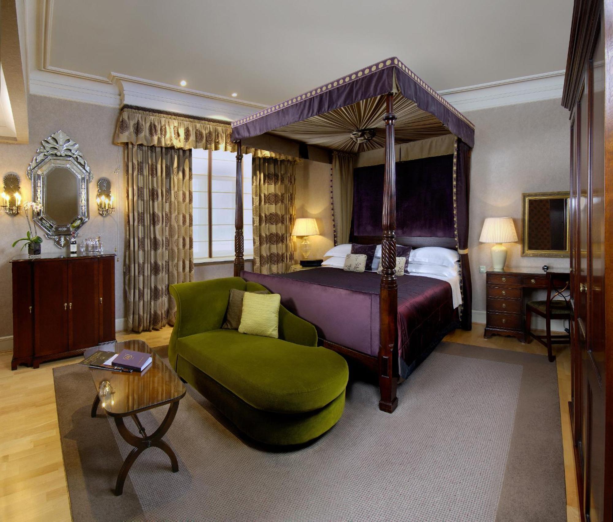 The Chester Grosvenor Rum bild A suite at the hotel