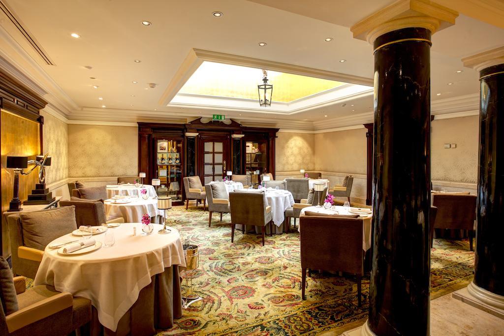 The Chester Grosvenor Exteriör bild The restaurant