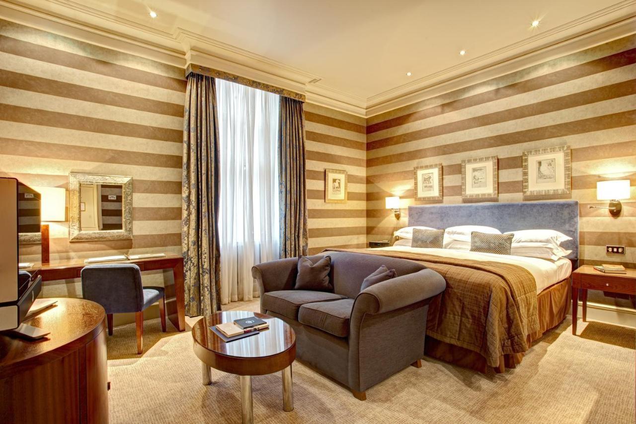 The Chester Grosvenor Rum bild A suite at the hotel